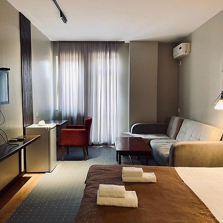 Salam Hotel Oš Exteriér fotografie