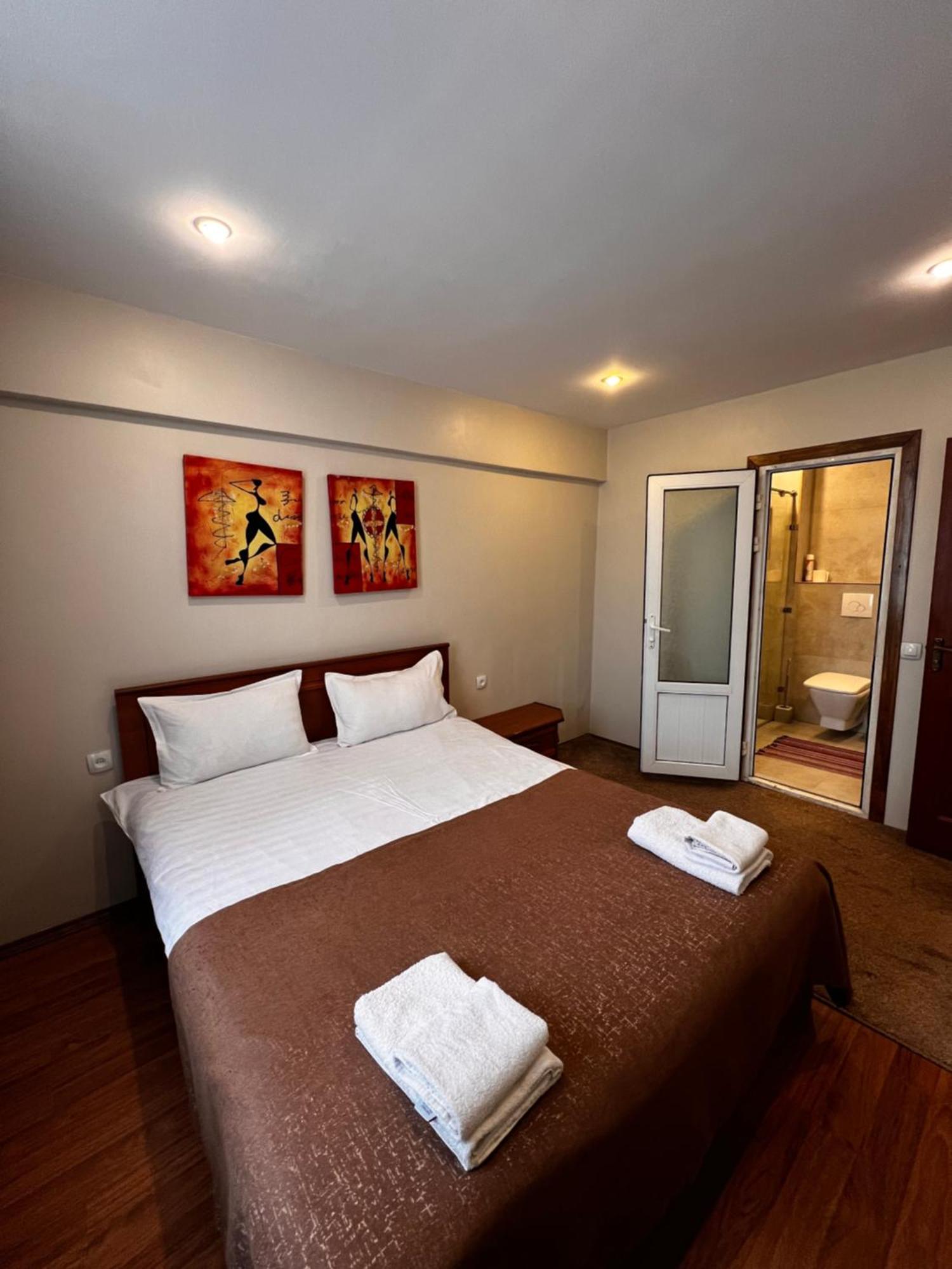 Salam Hotel Oš Exteriér fotografie