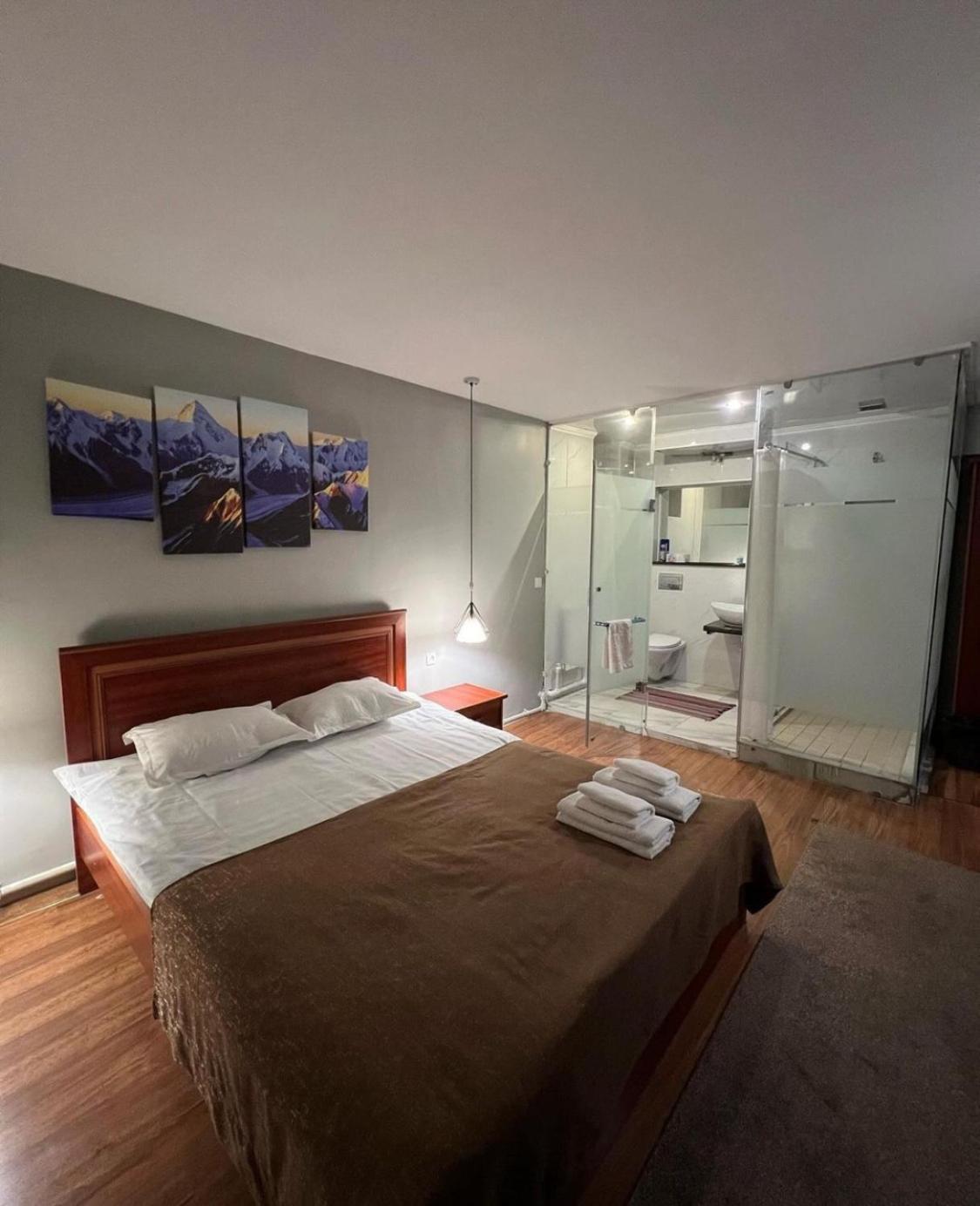 Salam Hotel Oš Exteriér fotografie