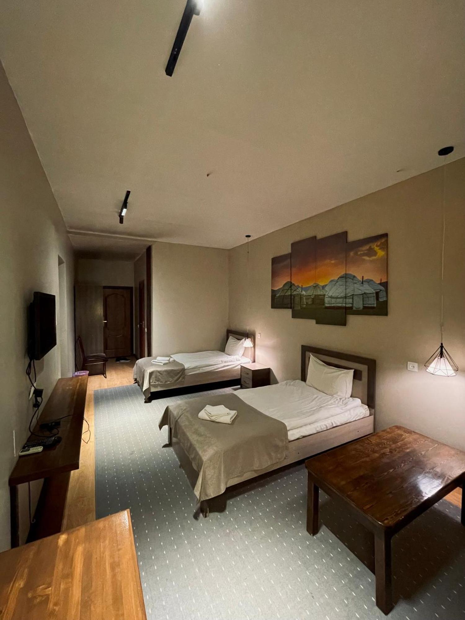 Salam Hotel Oš Exteriér fotografie