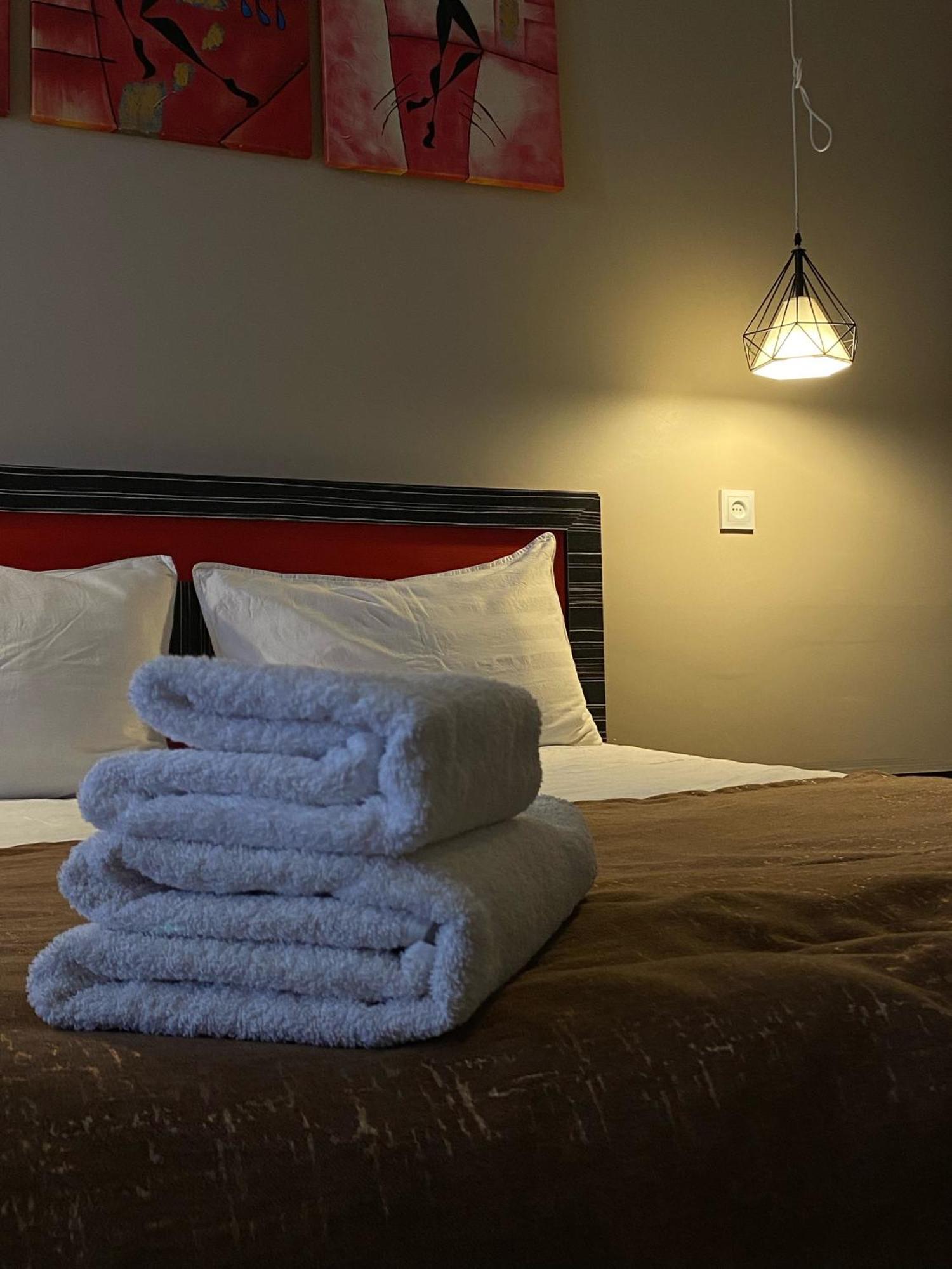 Salam Hotel Oš Exteriér fotografie