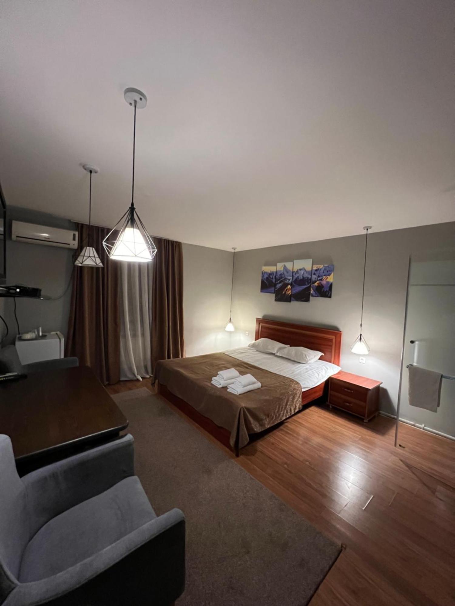 Salam Hotel Oš Exteriér fotografie