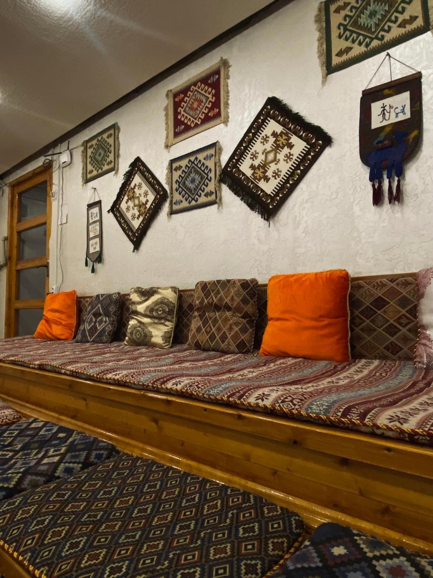 Salam Hotel Oš Exteriér fotografie